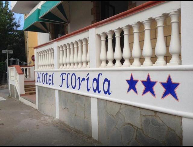 Albergo Florida Isola di Isola di Capo Rizzuto Exterior foto